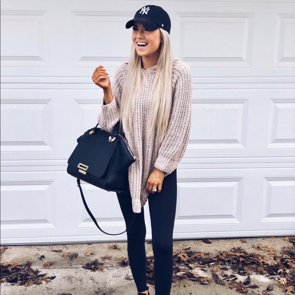 NWT Circle Hem Cozy Hooded Sweater